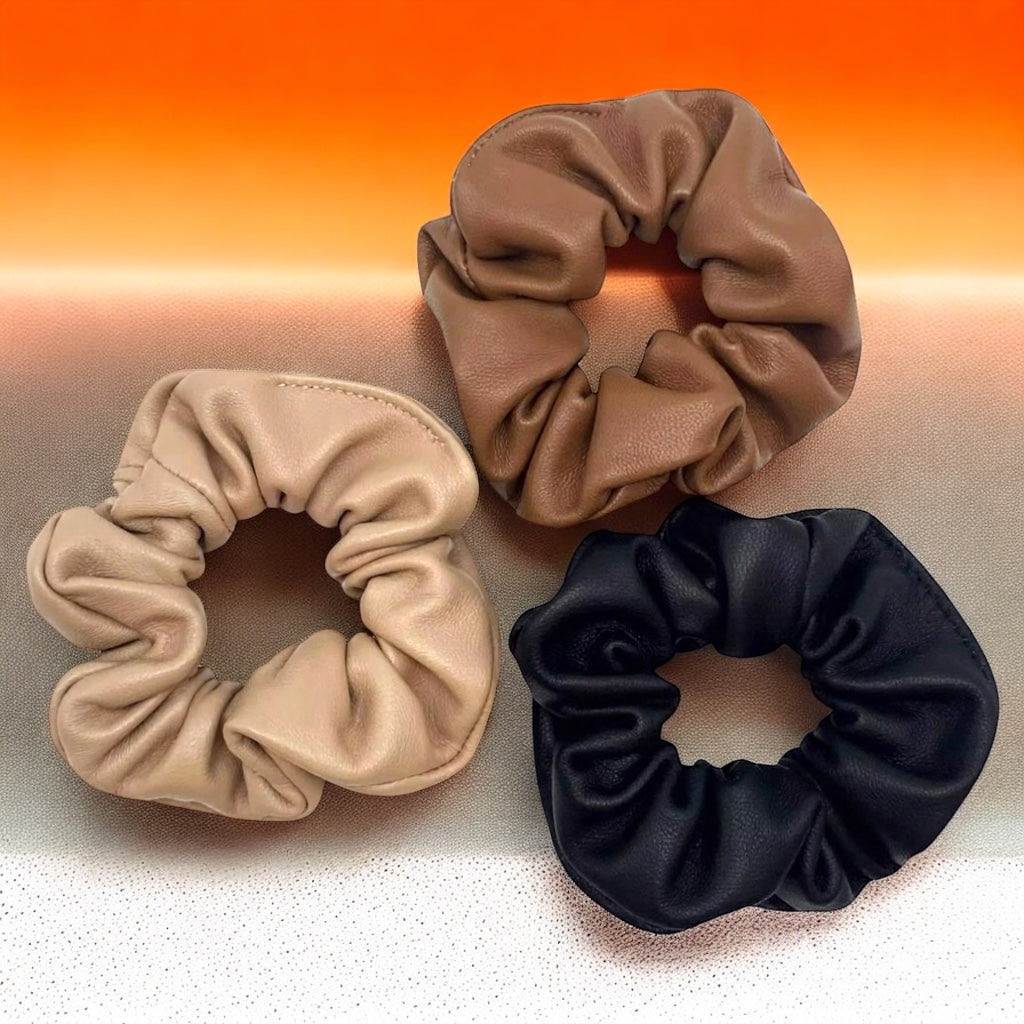 De Natuurlijke Scrunchie – 100% Lamsleer